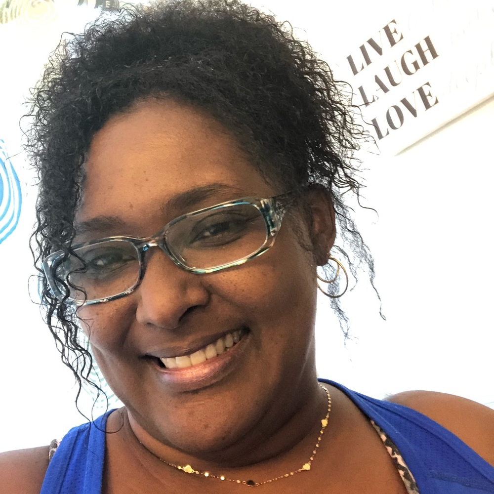 Meet your Posher, Sandrine